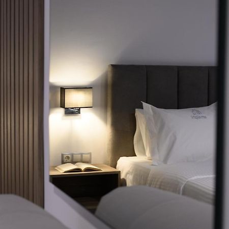 Amalphi Corfu City Living By Konnect ภายนอก รูปภาพ