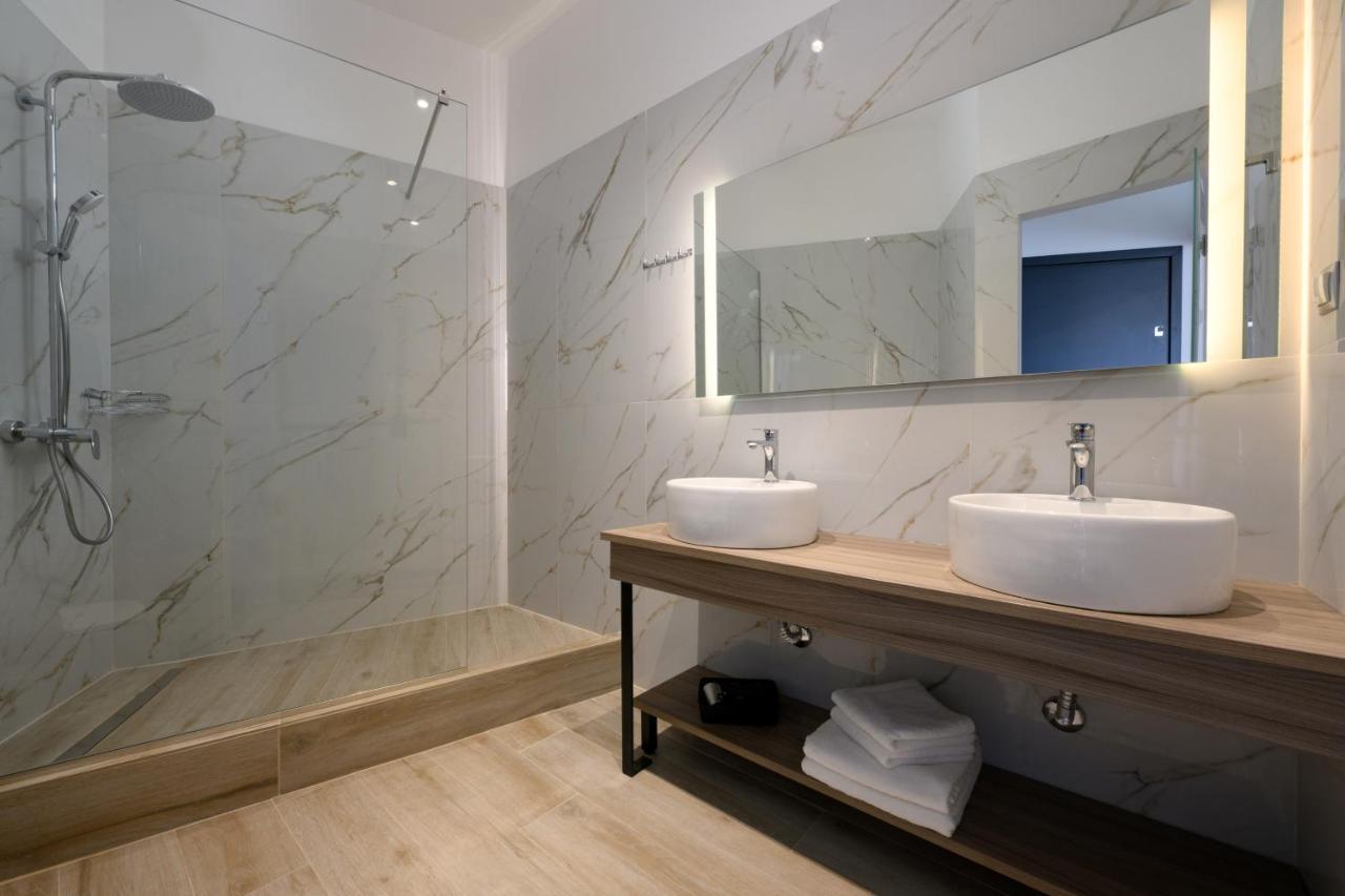 Amalphi Corfu City Living By Konnect ภายนอก รูปภาพ